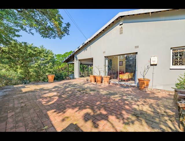 4 BEDROOM FREEHOLD FOR SALE IN WESTVILLE